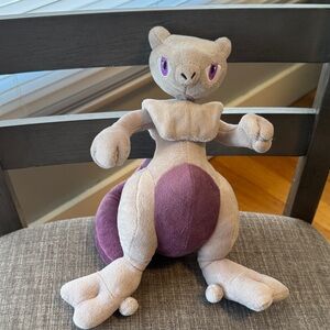 Pokémon Mewtwo Plush